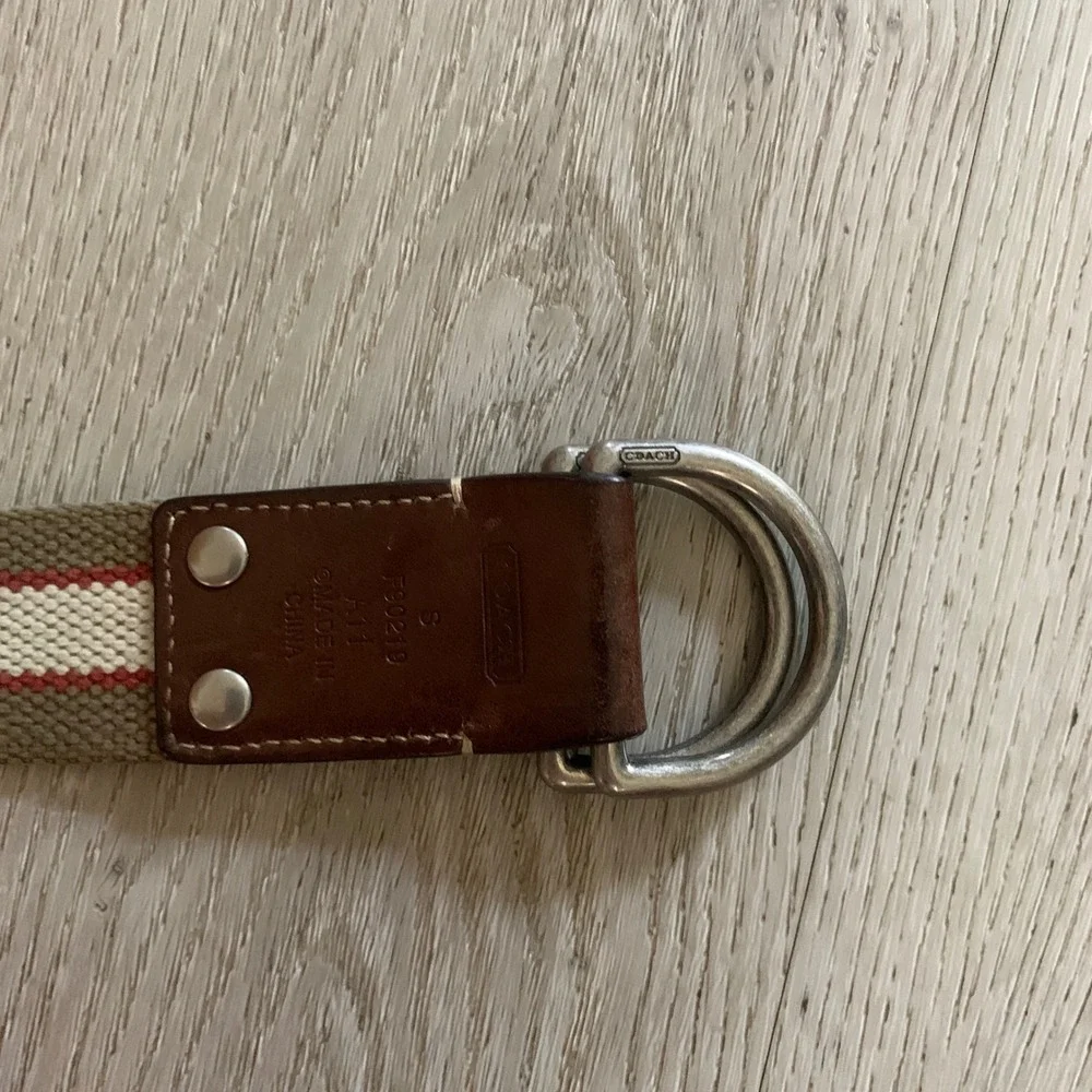 Coach Mens Striped Webbing D-Ring Belt Khaki Red Cream Canvas Leather Trim
